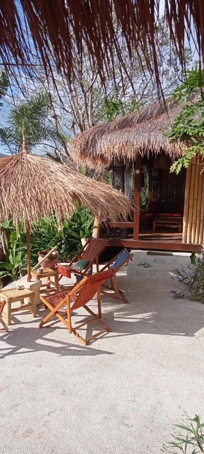 Hotel Tanjungan à Gili Gede Extérieur photo