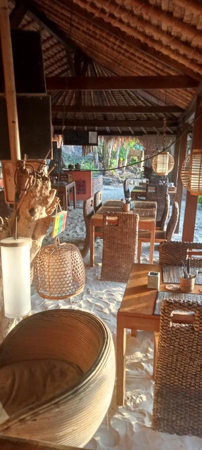Hotel Tanjungan à Gili Gede Extérieur photo