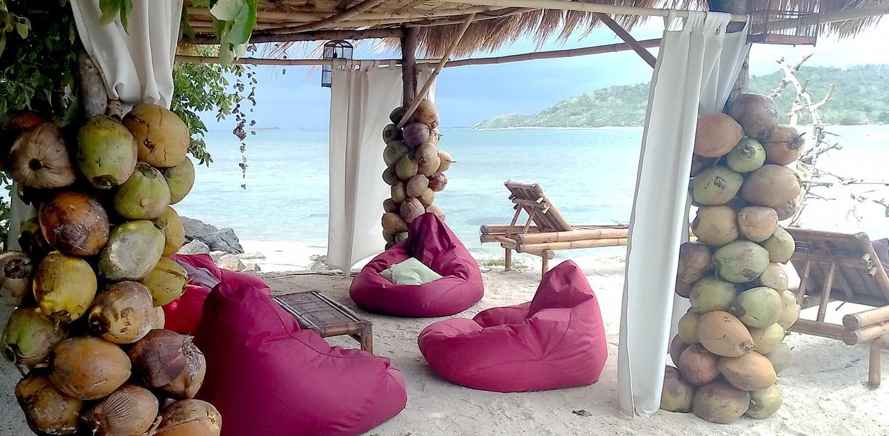 Hotel Tanjungan à Gili Gede Extérieur photo