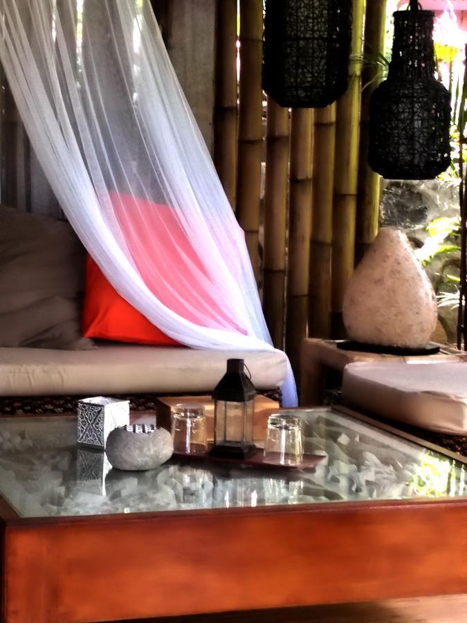 Hotel Tanjungan à Gili Gede Extérieur photo