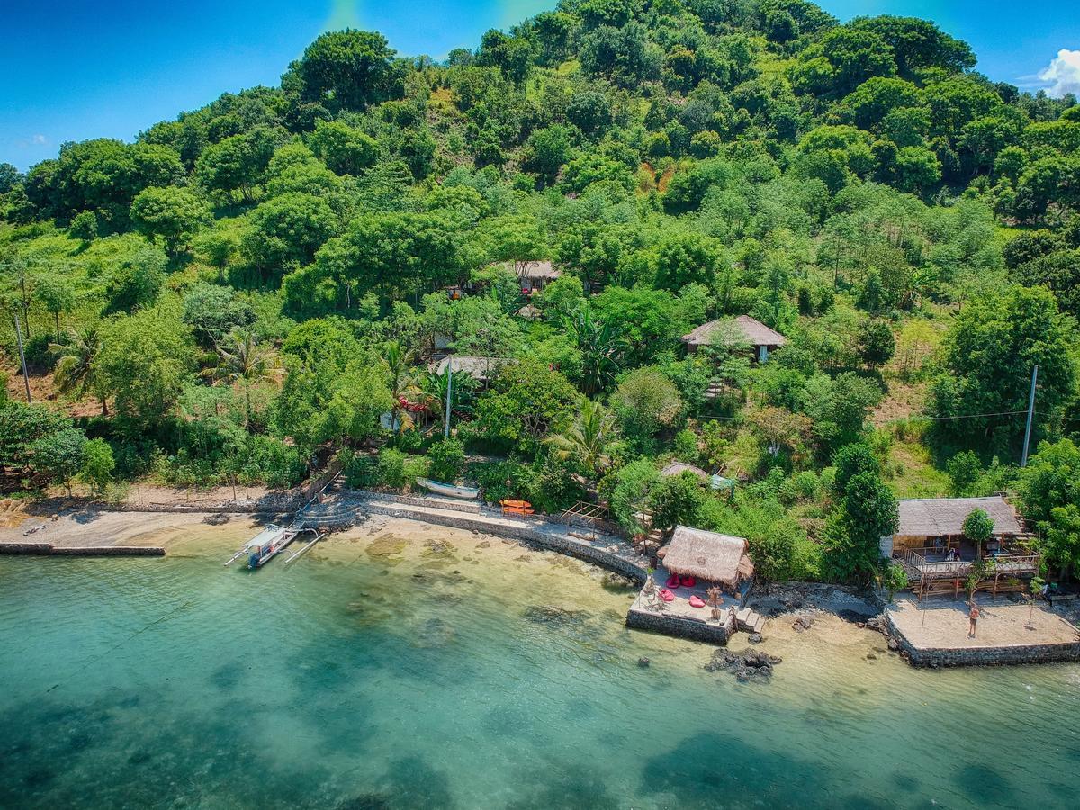 Hotel Tanjungan à Gili Gede Extérieur photo