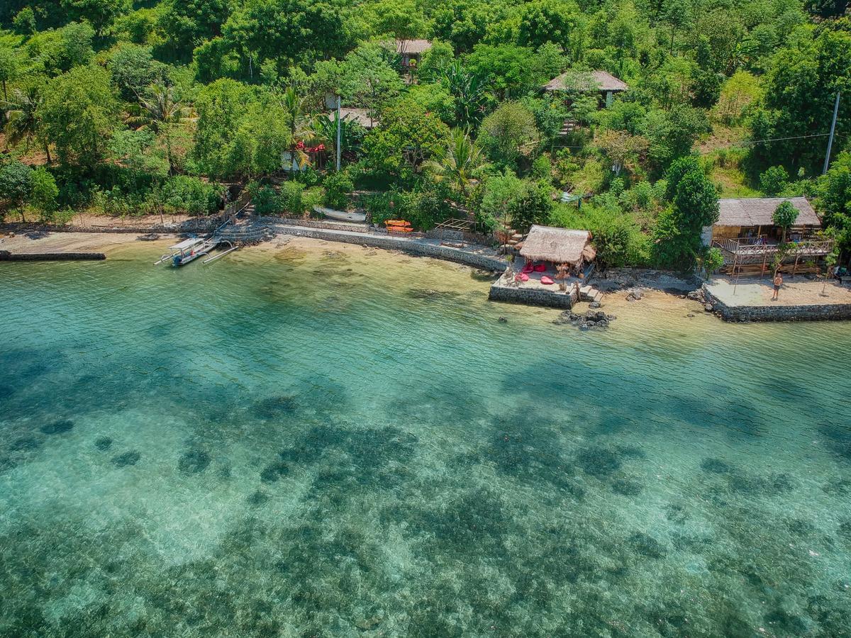 Hotel Tanjungan à Gili Gede Extérieur photo